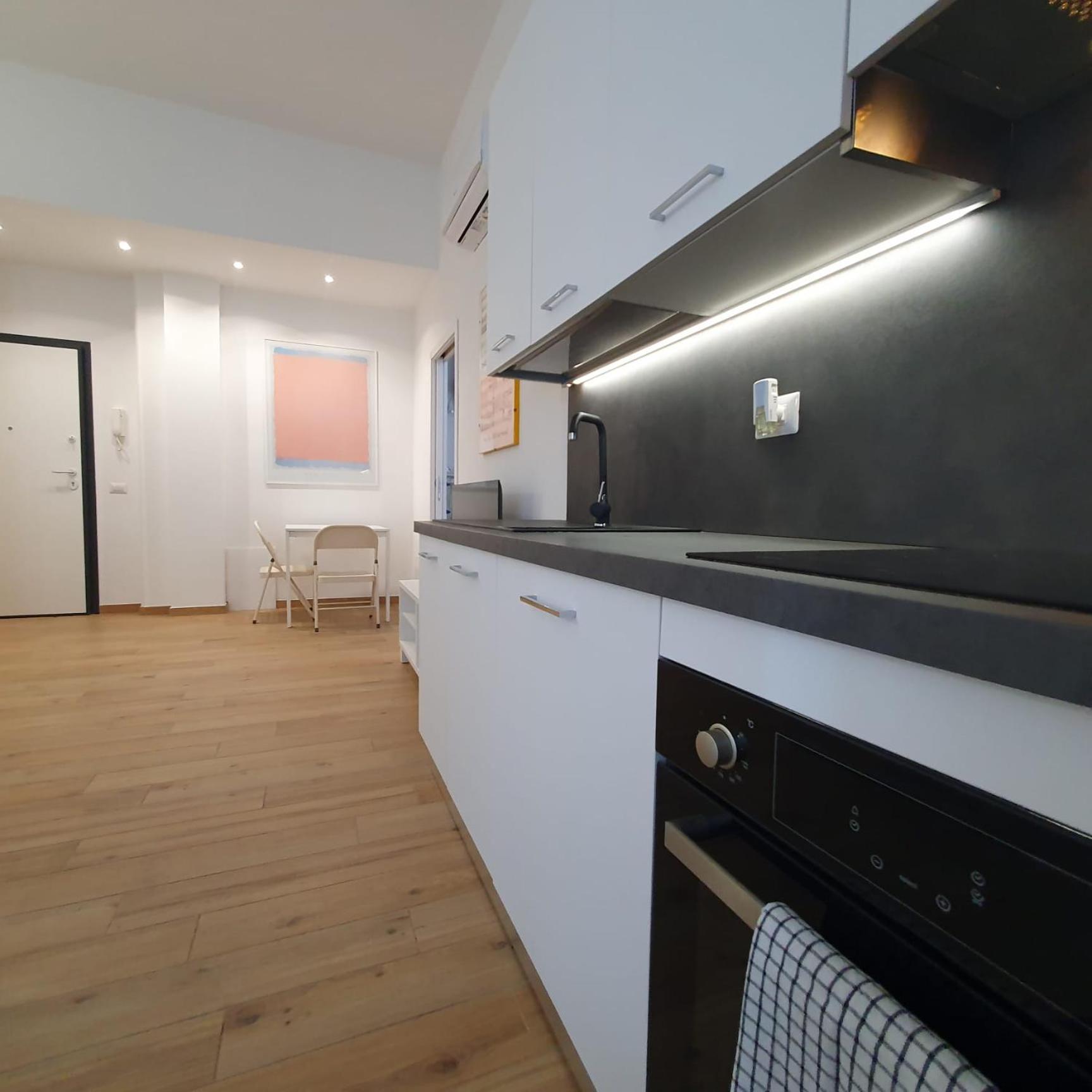 ミラノBnbutler - Grasselli, 8 - Comfy And Newly Renovatedアパートメント エクステリア 写真